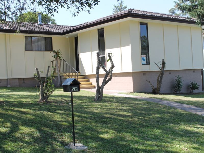 28 Valerie Street, Taree NSW 2430