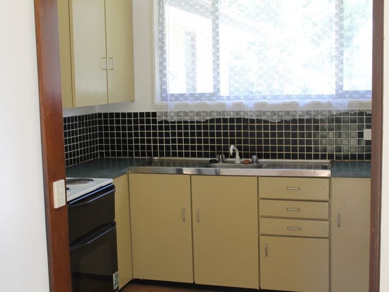 28 Valerie Street, Taree NSW 2430