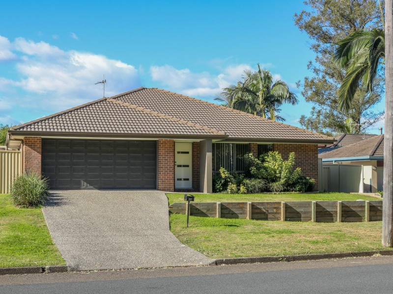 32 Grey Gum Road, Taree NSW 2430