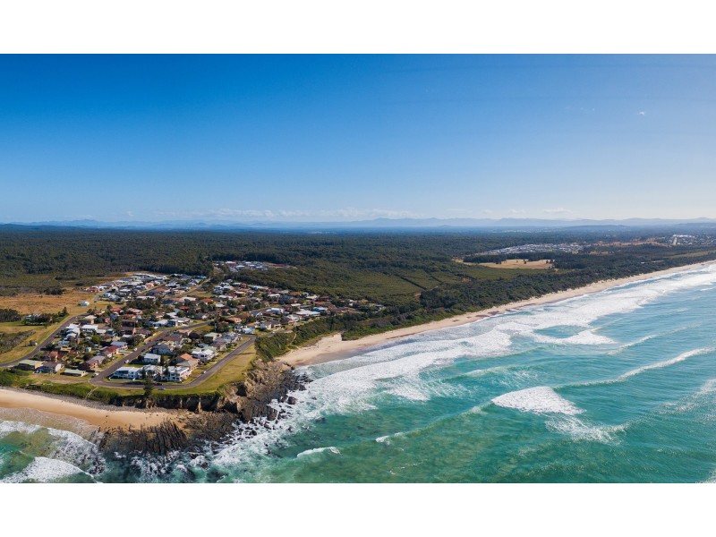 253 Saltwater Road, Wallabi Point NSW 2430