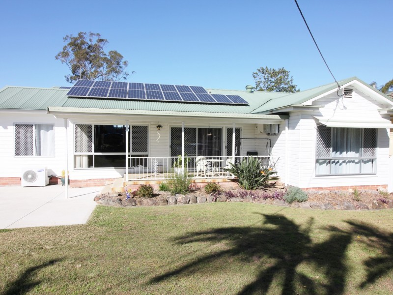 10 Edinburgh Drive, Taree NSW 2430