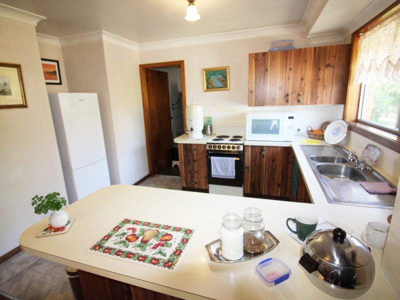 47 Bayview Crescent, Taree NSW 2430