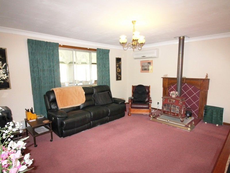 47 Bayview Crescent, Taree NSW 2430