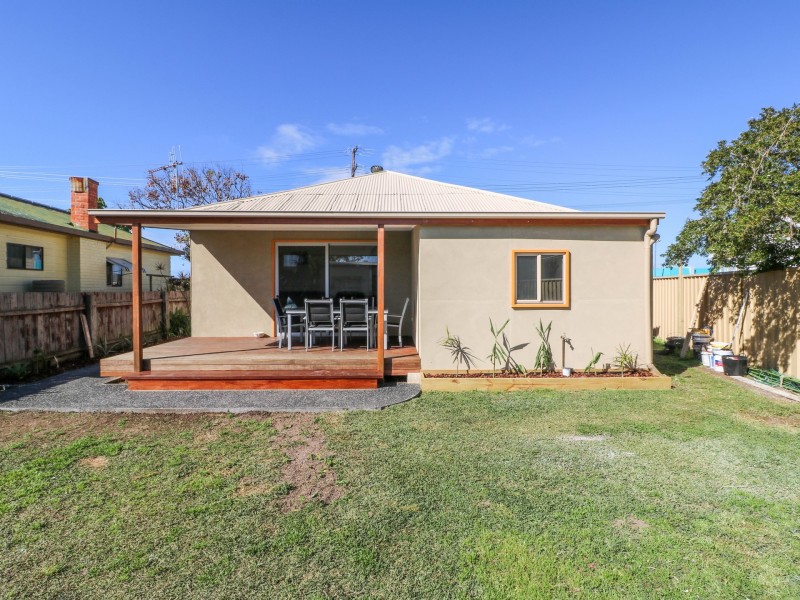 111 Edinburgh Drive, Taree NSW 2430