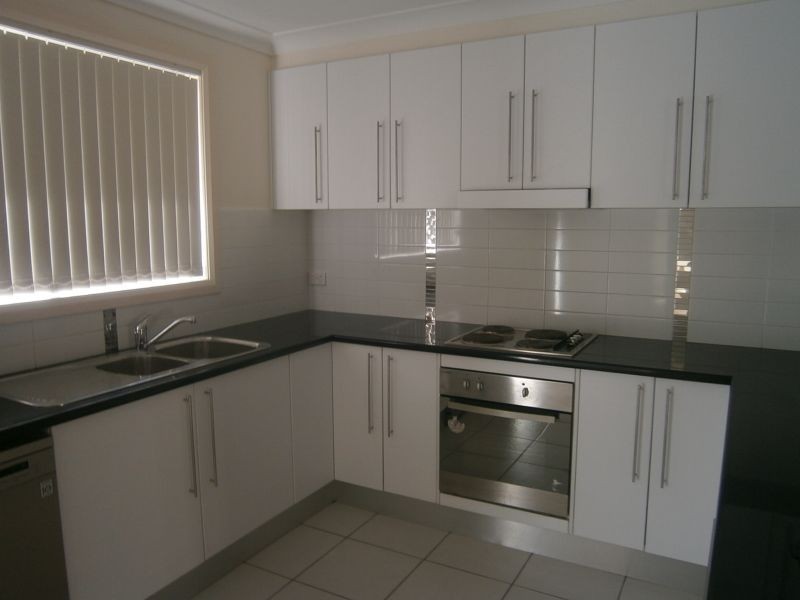 2/1 Connell Street, Old Bar NSW 2430