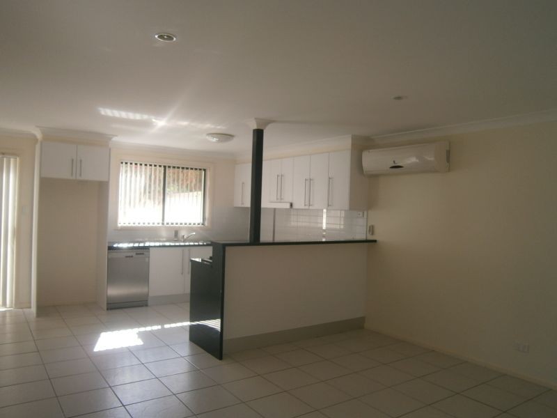 2/1 Connell Street, Old Bar NSW 2430