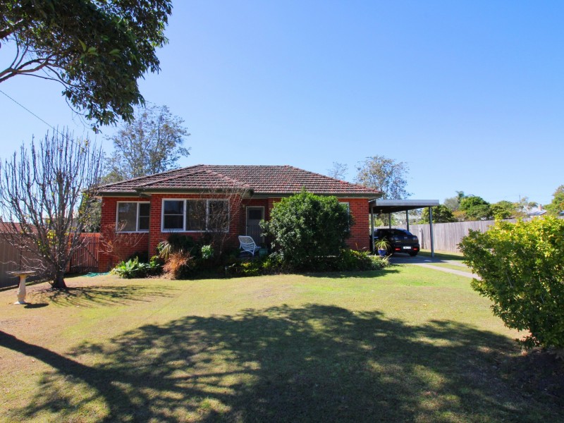 11 Frances Street, Taree NSW 2430