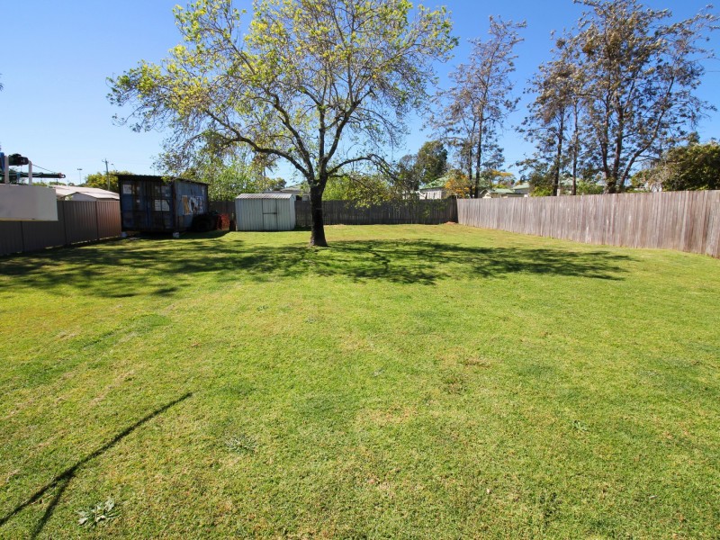 11 Frances Street, Taree NSW 2430