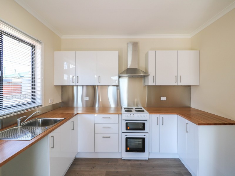 2/3 Wynter Street, Taree NSW 2430