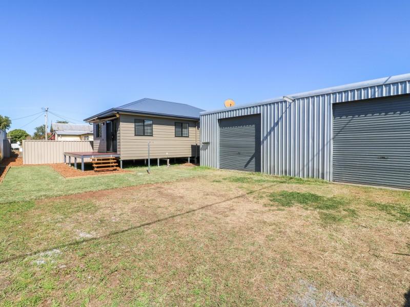 2/3 Wynter Street, Taree NSW 2430