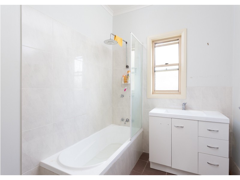 26 Railway Street, Taree NSW 2430