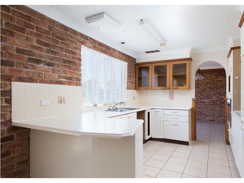 28 Molong Road, Old Bar NSW 2430