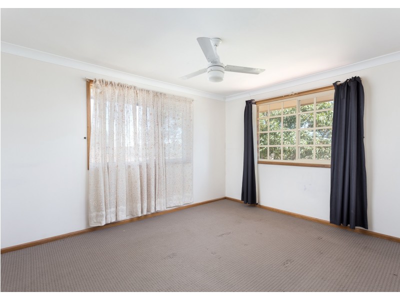 28 Molong Road, Old Bar NSW 2430