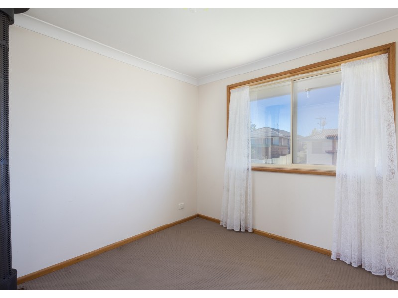 28 Molong Road, Old Bar NSW 2430