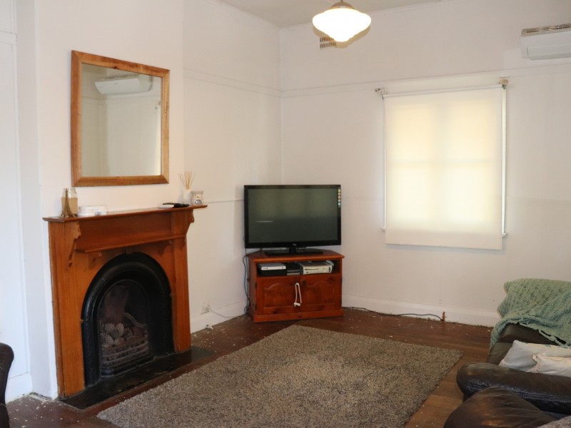 121 Wynter Street, Taree NSW 2430