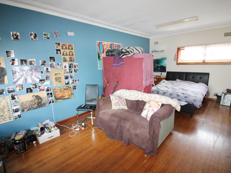 4 Park Street, Taree NSW 2430