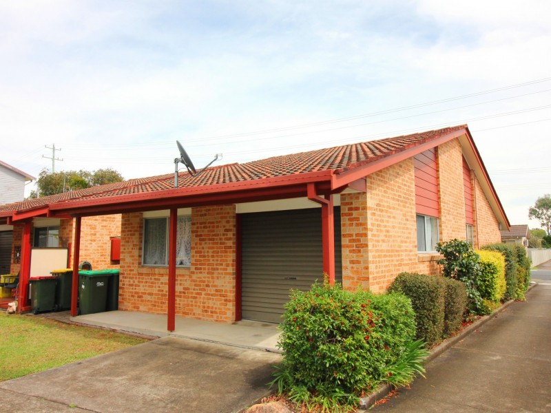 2/10 Spence Street, Taree NSW 2430