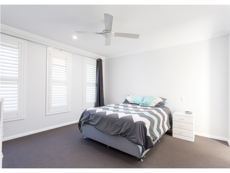 8 Sundara Close, Taree NSW 2430