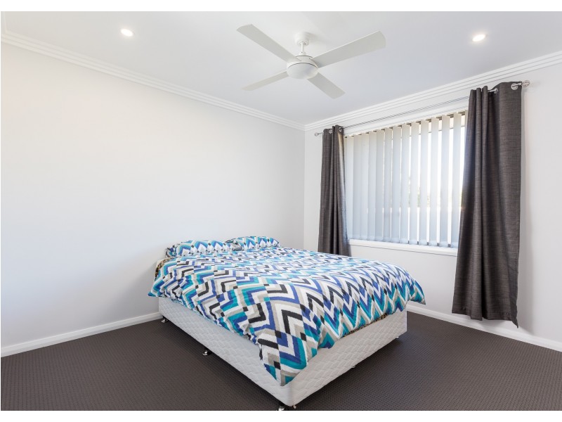 8 Sundara Close, Taree NSW 2430