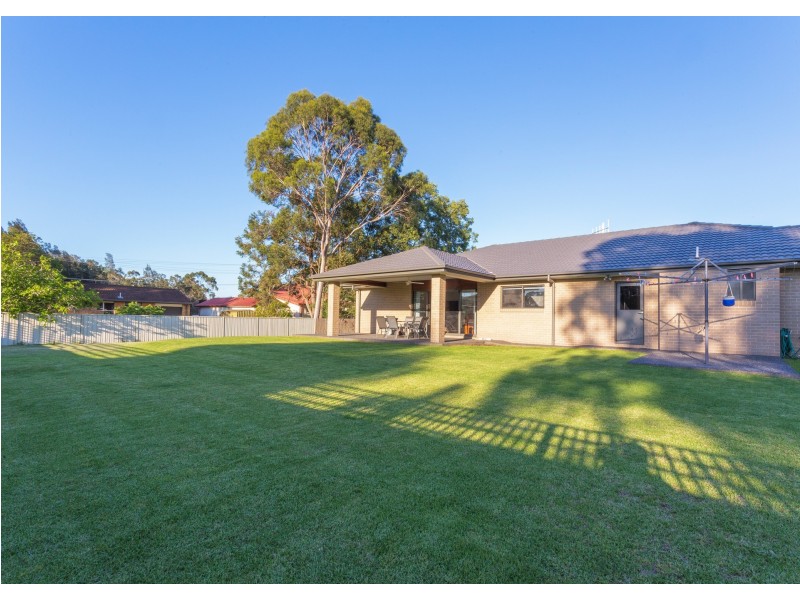 8 Sundara Close, Taree NSW 2430