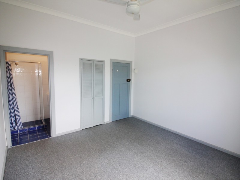 11 Eric Street, Taree NSW 2430