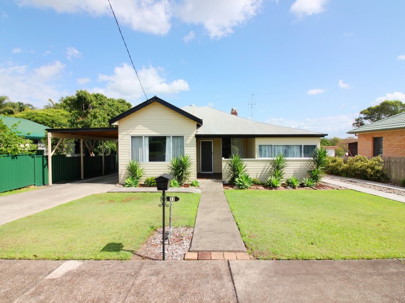 11 Eric Street, Taree NSW 2430