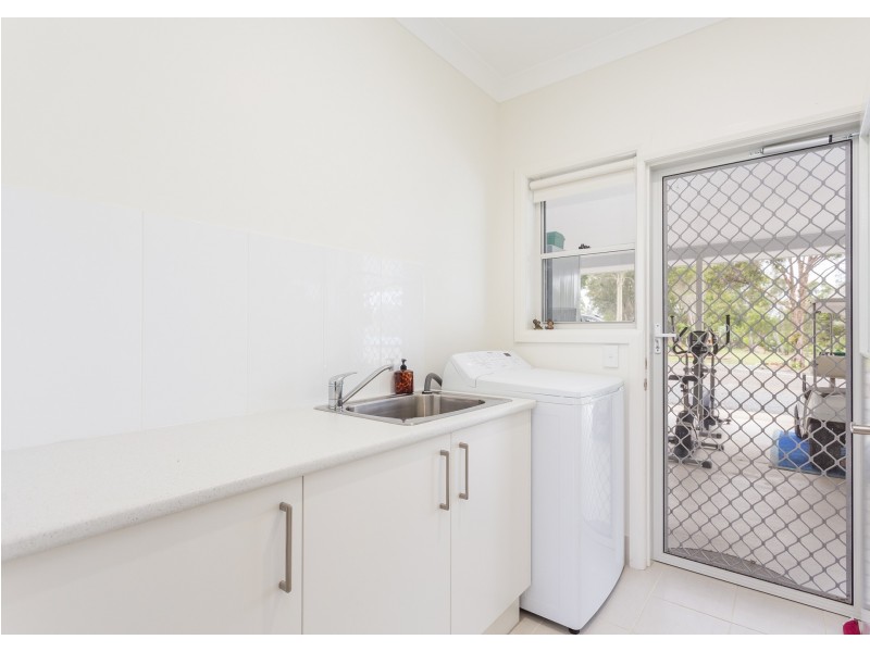 2A Belinda Place, Cundletown NSW 2430