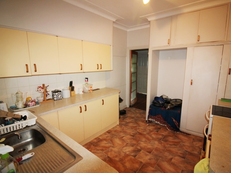 5 Hinten Crescent, Taree NSW 2430