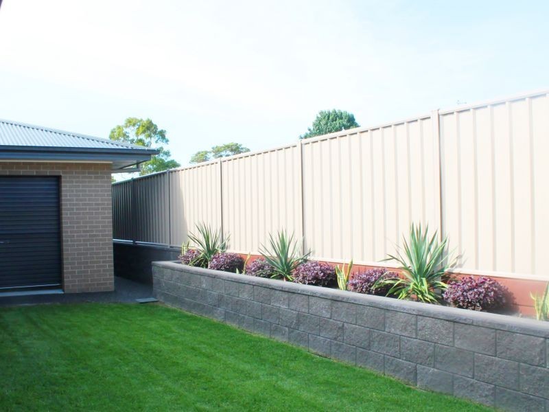 11 Stirling Place, Taree NSW 2430