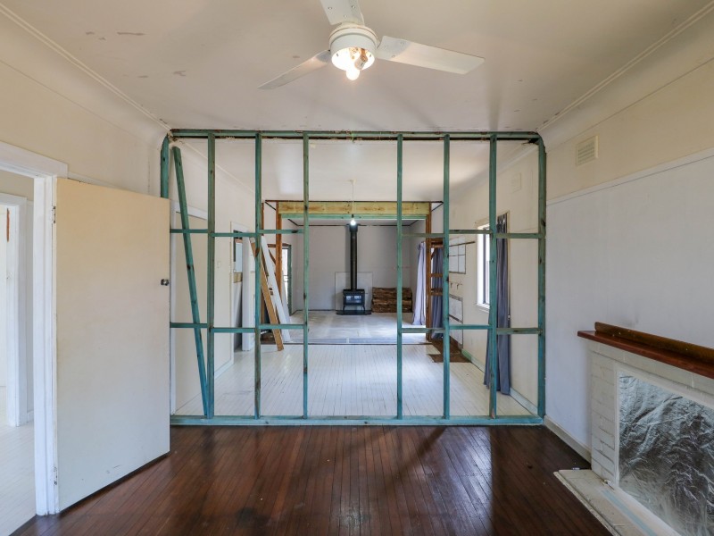 1 Mackay Street, Taree NSW 2430