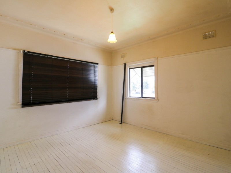 1 Mackay Street, Taree NSW 2430