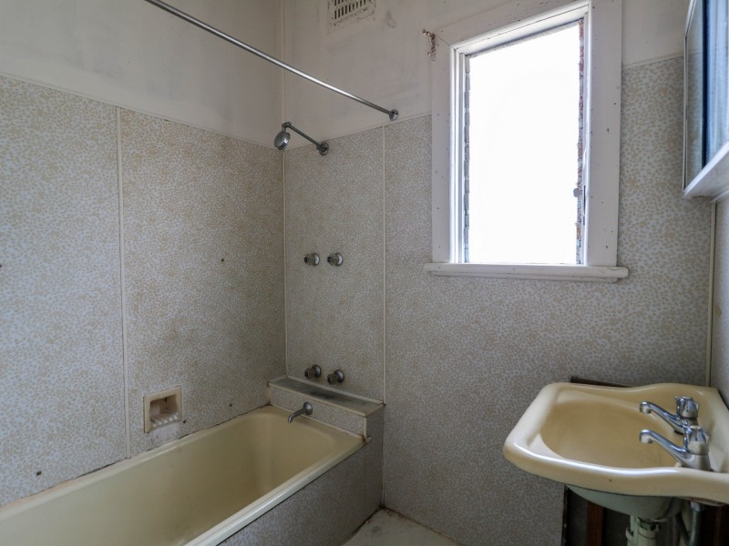 1 Mackay Street, Taree NSW 2430