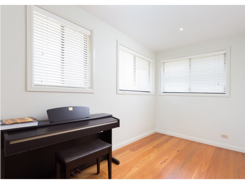 6 Banksia Close, Manning Point NSW 2430