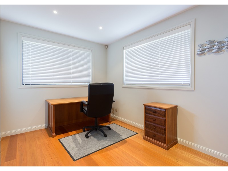 6 Banksia Close, Manning Point NSW 2430