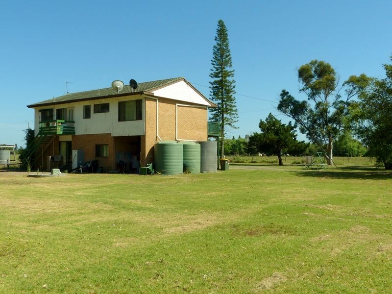20 Broadoaks Road, Old Bar NSW 2430