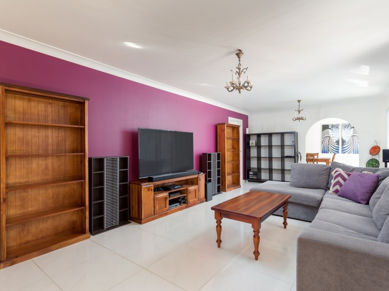 2 Tristania Crescent, Taree NSW 2430