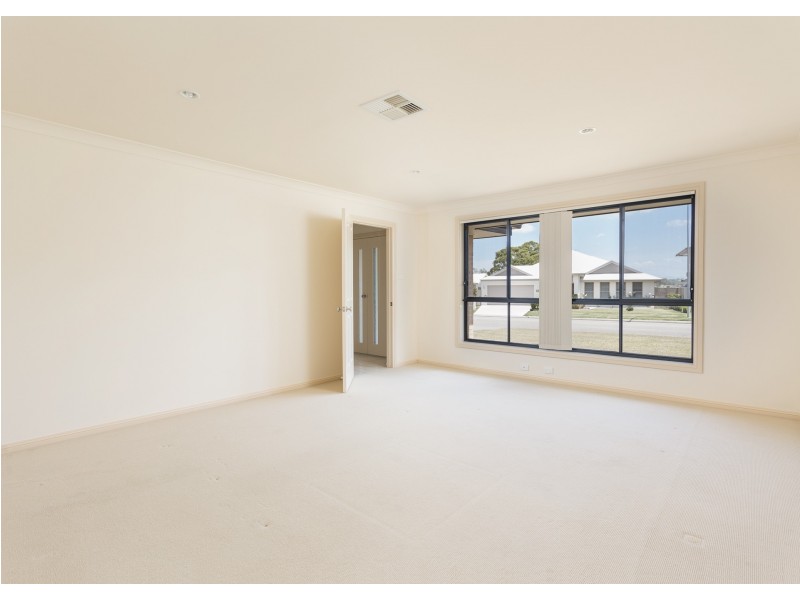 3 John Armstrong Close, Taree NSW 2430