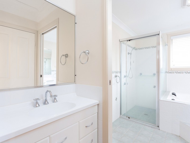 32 Talawong Drive, Taree NSW 2430