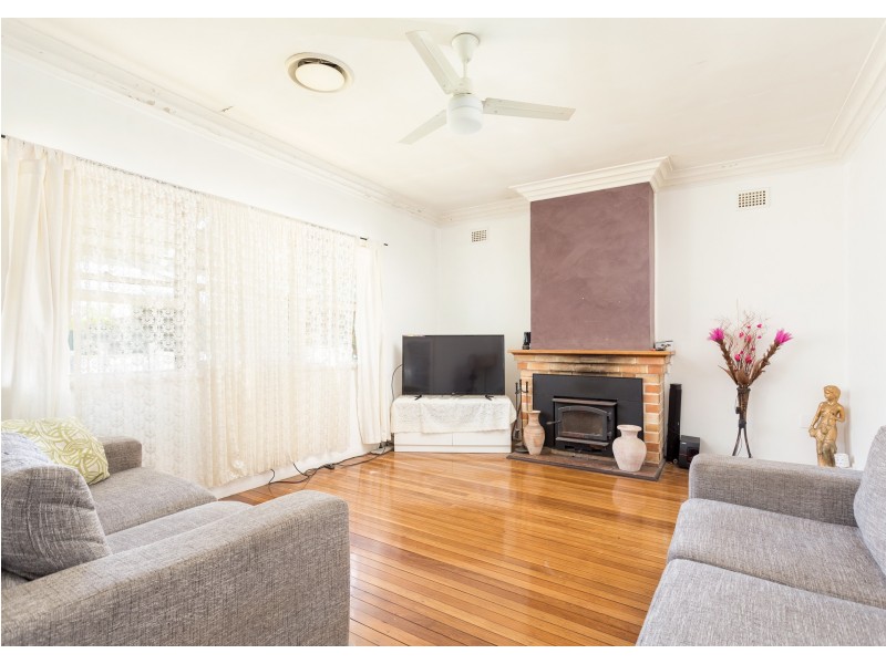 16 Smith Street, Taree NSW 2430