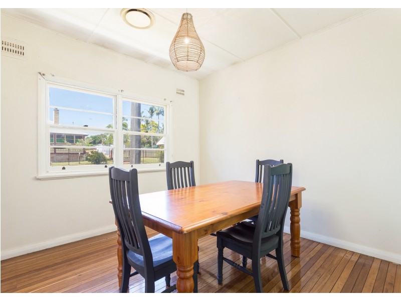 16 Smith Street, Taree NSW 2430