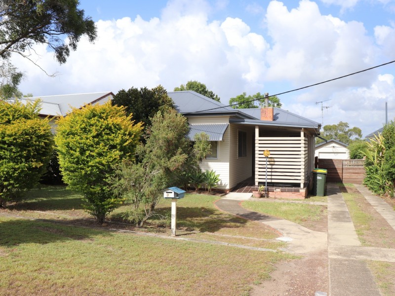 37 Bahtoo Parade, Taree NSW 2430