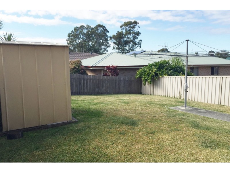 2/24 Fuschia Drive, Taree NSW 2430