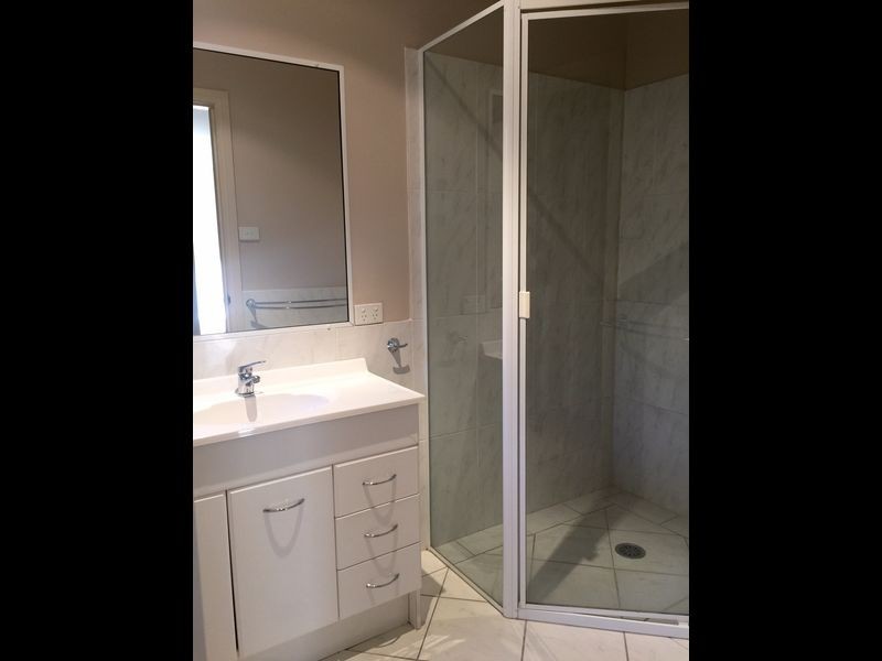 2/12 Hall Street, Old Bar NSW 2430