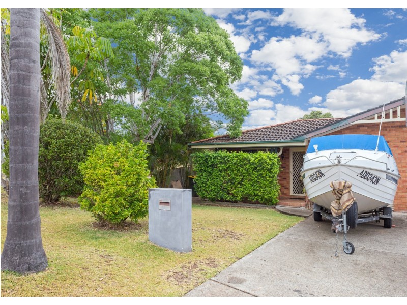 2/3 Silky Ash Close, Old Bar NSW 2430