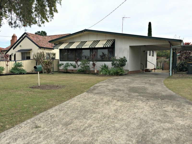 5 Edinburgh Drive, Taree NSW 2430