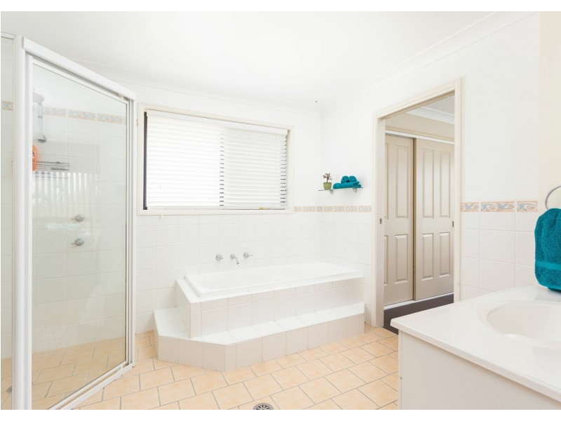9 Uki Place, Taree NSW 2430