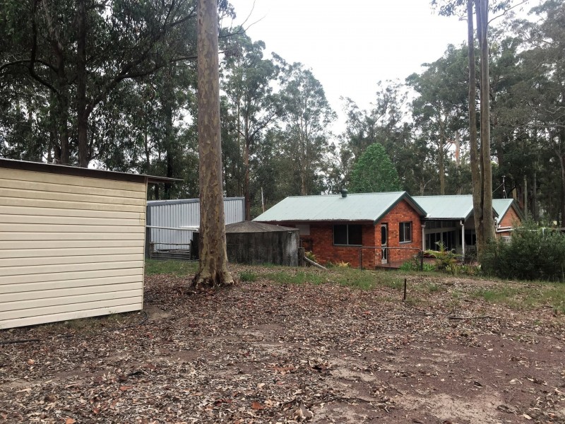 116 Gloucester Road, Burrell Creek NSW 2429