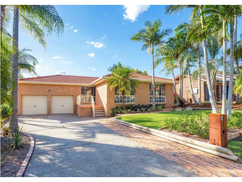 8 Alonbar Crescent, Taree NSW 2430