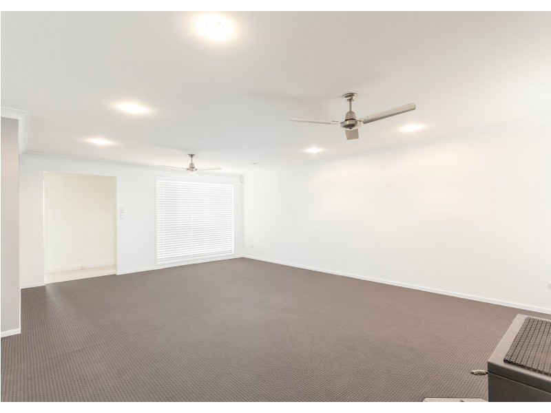 8 Alonbar Crescent, Taree NSW 2430