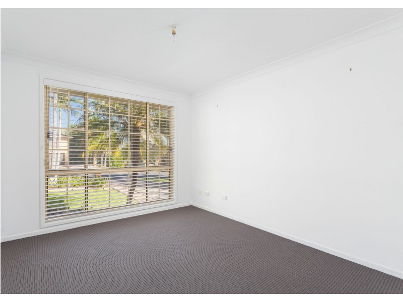 8 Alonbar Crescent, Taree NSW 2430